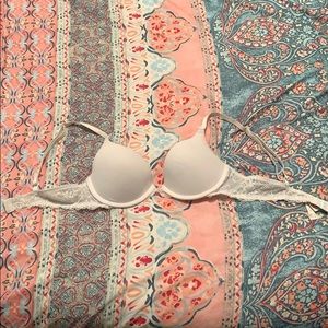 32B Bra